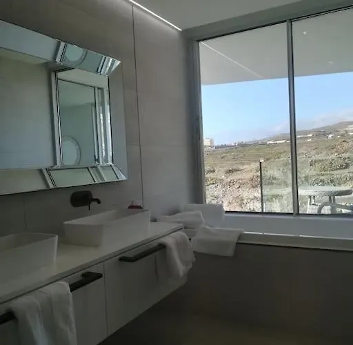 Sabina In Callao Salvaje Costa Adeje (Tenerife)