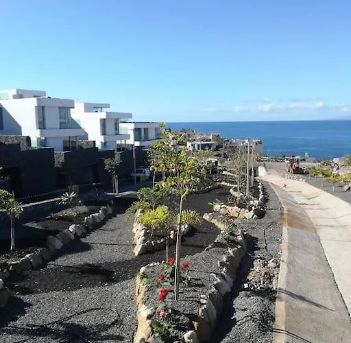 Sabina In Callao Salvaje