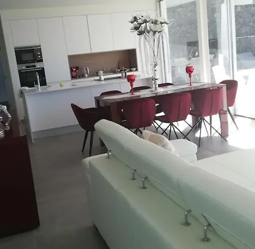 Sabina In Callao Salvaje